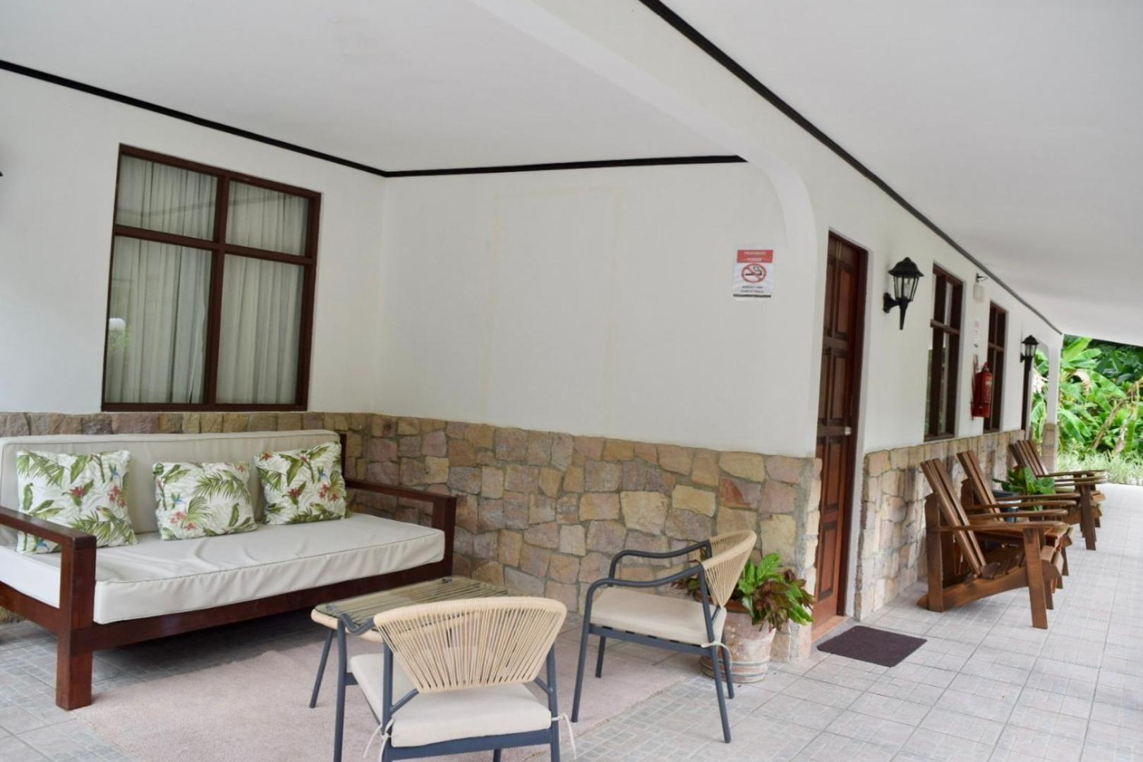 Hotel Playa Espadilla & Gardens マヌエル・アントニオ エクステリア 写真